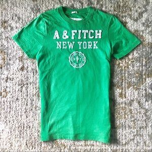 Abercrombie & Fitch Graphic Tee